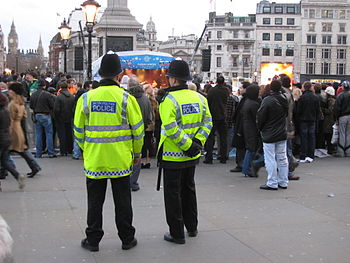 English: Metropolitan Police officers on patro... English: Metropolitan Police officers on patro...