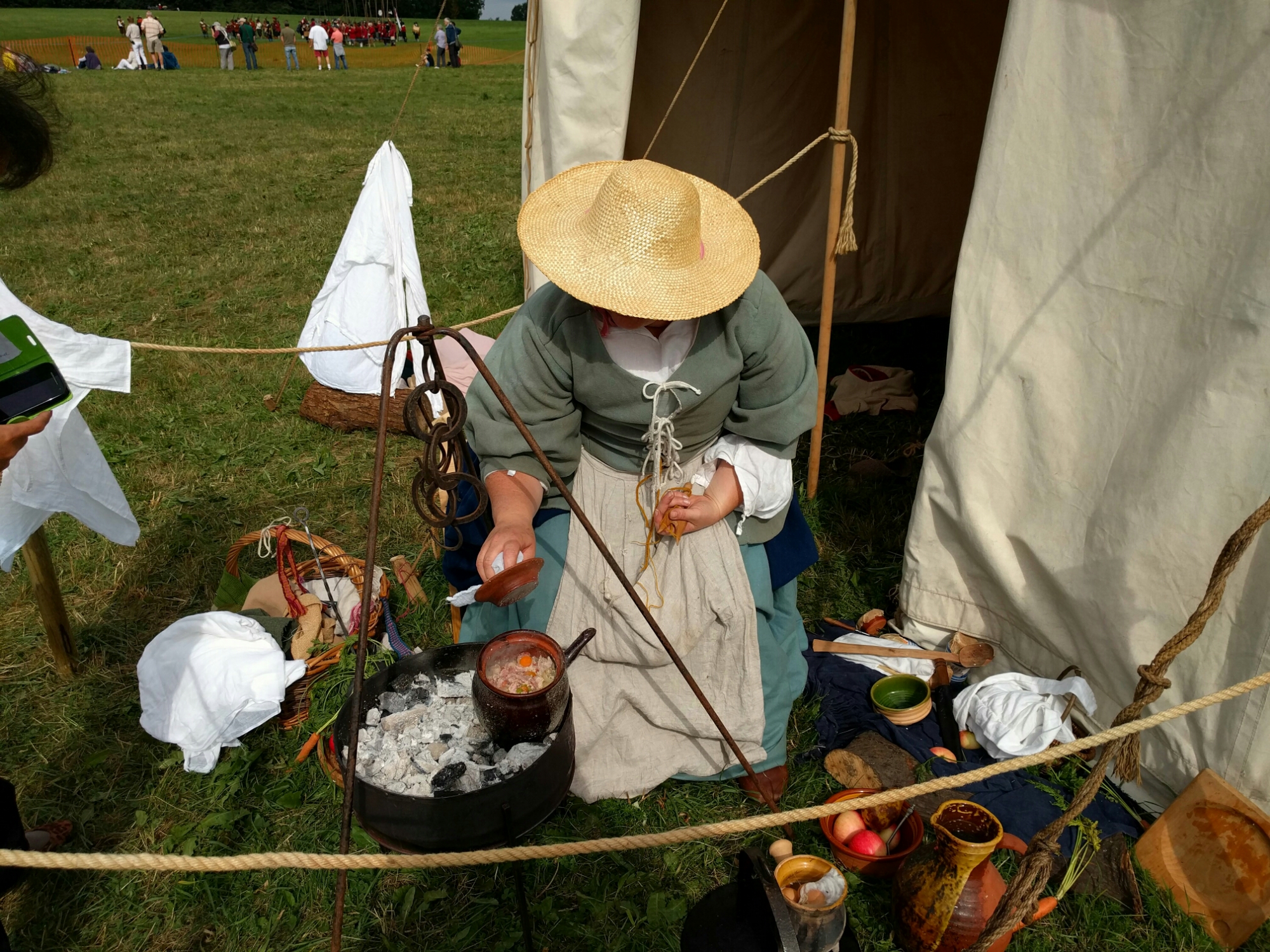Re Enactment Archives Themself - 