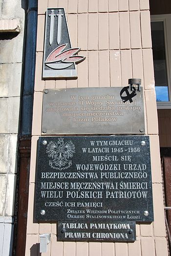 Plaque on former gestapo and communist secret ... Plaque on former gestapo and communist secret ...