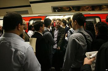 English: Congestion on the London Underground English: Congestion on the London Underground